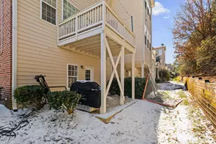 371 Bridgegate Dr, Cary, NC 27519 - Photo 69