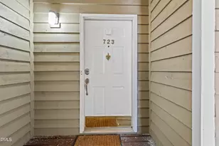 723 Springfork Dr, Cary, NC 27513 - Photo 3