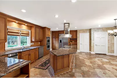 5515 Lambshire Drive, Raleigh, NC 27612 - Photo 21