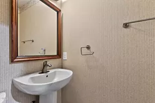 5515 Lambshire Dr, Raleigh, NC 27612 - Photo 29