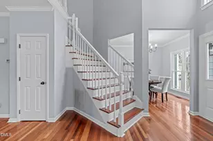 128 Maldon Dr, Cary, NC 27513 - Photo 5