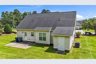 2400 Camille Drive, Winterville, NC 28590 - Photo 9