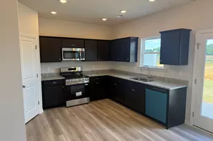 70 Floating Brg Trl, Lillington, NC 27546 - Photo 5
