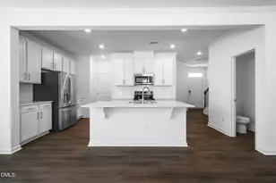 346 Beachcomber Dr, Lillington, NC 27546 - Photo 5