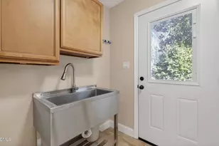 2504 Oakes Plantation Dr, Raleigh, NC 27610 - Photo 17