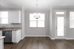 128 Bridge St, Fuquay-Varina, NC 27526 - Photo 23