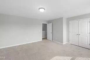 128 Bridge St, Fuquay-Varina, NC 27526 - Photo 21