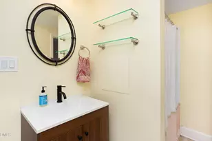 1109 N Elizabeth St, Durham, NC 27701 - Photo 37