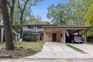 3916 Wendy Ln, Raleigh, NC 27606 - Photo 9