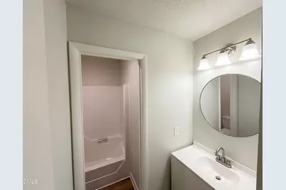 805 Wedgewood Avenue, Zebulon, NC 27597 - Photo 9