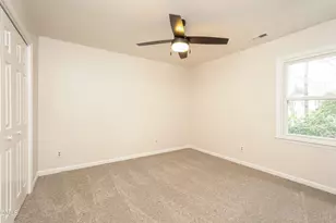 706 Edinburgh Ct, Burlington, NC 27215 - Photo 15