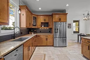 30054 Village Park Dr, Chapel Hill, NC 27517 - Photo 17