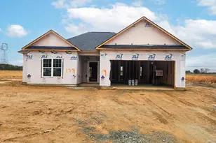 179 Baxley Dr, Dunn, NC 28334 - Photo 1