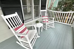 226 Edgewater Cir, Chapel Hill, NC 27516 - Photo 3