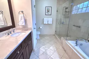 226 Edgewater Cir, Chapel Hill, NC 27516 - Photo 27