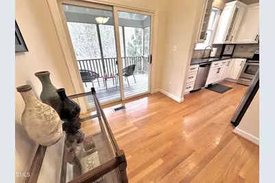 226 Edgewater Circle, Chapel Hill, NC 27516 - Photo 9