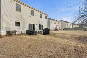 304 Wellspring Dr, Holly Springs, NC 27540 - Photo 37