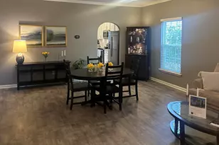 304 Wellspring Dr, Holly Springs, NC 27540 - Photo 5