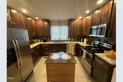 465 Harbor Trace, Sanford, NC 27332 - Photo 9