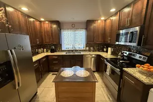 465 Harbor Trce, Sanford, NC 27332 - Photo 9