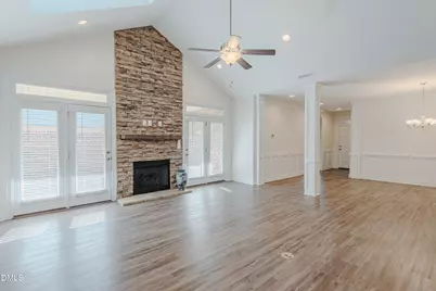 194 Dunvegan Lane, Burlington, NC 27215 - Photo 7