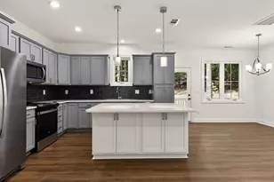 5090 Quail Hollow Rd, Sanford, NC 27332 - Photo 11