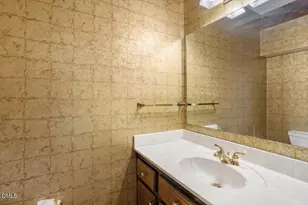 3737 Medford Rd, Durham, NC 27705 - Photo 15