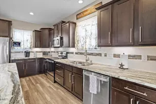 49 Buckhaven Ct, Holly Springs, NC 27540 - Photo 15