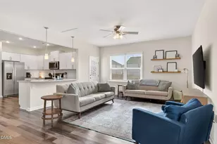 2212 Fairway Green Dr, Fuquay Varina, NC 27526 - Photo 3