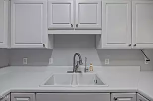 312 Lord Byron Ct, Cary, NC 27513 - Photo 9