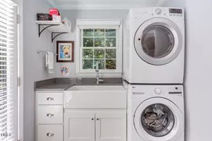 519 Dogwood Dr, Chapel Hill, NC 27516 - Photo 27