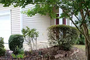 524 Woodson Dr, Clayton, NC 27527 - Photo 3