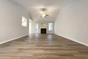 100 Broken Lance Dr, Youngsville, NC 27596 - Photo 3