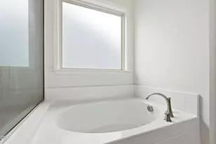 8121 Fieldcrest Ln, Fuquay Varina, NC 27526 - Photo 25