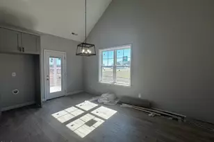 3763 Huntcliff Dr, La Grange, NC 28551 - Photo 5