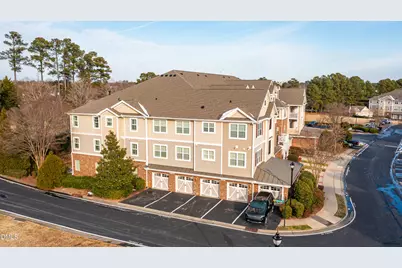 10510 Rosegate Court #301, Raleigh, NC 27617 - Photo 5
