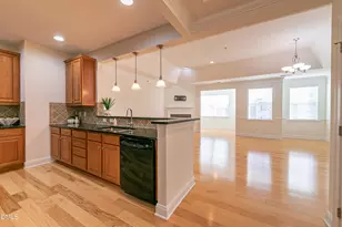 10510 Rosegate Ct, Raleigh, NC 27617 - Photo 11