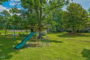 126 White Oak Dr, Durham, NC 27707 - Photo 19