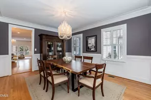 2833 Claremont Rd, Raleigh, NC 27608 - Photo 11