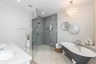 2833 Claremont Rd, Raleigh, NC 27608 - Photo 27