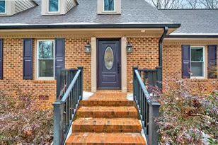 107 Larkwood Ln, Cary, NC 27518 - Photo 7