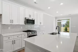 5418 Running Fox Ln, Durham, NC 27703 - Photo 3