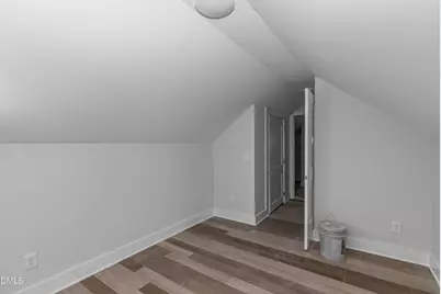 305 E Harnett Street, Benson, NC 27504 - Photo 19