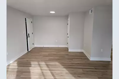 500 Umstead Drive #Unit 306, Chapel Hill, NC 27516 - Photo 5