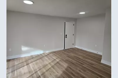 500 Umstead Drive #Unit 306, Chapel Hill, NC 27516 - Photo 7