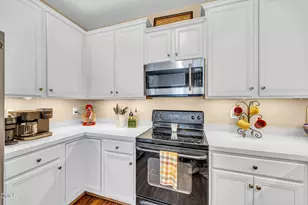 747 Parkside Townes Ct, Wake Forest, NC 27587 - Photo 9