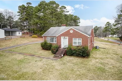 1204 Roanoke Avenue, Henderson, NC 27536 - Photo 3