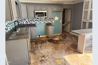 201 E Harden Street, Graham, NC 27253 - Photo 7