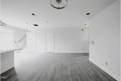 305 E Perry Avenue, Wake Forest, NC 27587 - Photo 5