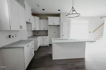 305 E Perry Avenue, Wake Forest, NC 27587 - Photo 3